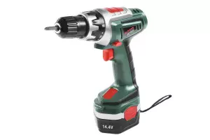 ЭЛМАКС - ACD141B Дрель аккум. HAMMER 14.0В 2x1.2Ач 10мм 0-550об/мин 14Нм зар.3-5ч, в кейсе элмакс, электротехника, кабель, светотехника, elmax.pro