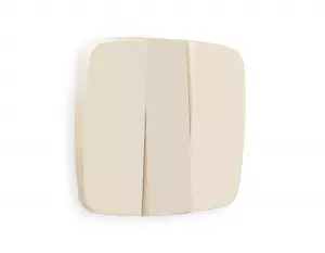 ЭЛМАКС - Лицевая панель OMEGA (Бежевый матовый) для 3-клавишных выключателей QUANT OP3250 элмакс, электротехника, кабель, светотехника, elmax.pro