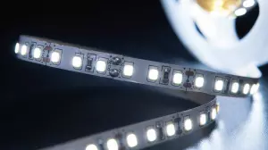 Лента светодиодная 12 Вт/м SMD2835 Открытая (IP20), холодный, 12В, 3М