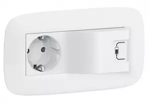 ЭЛМАКС - Valena IN'MATIC.Комбинированная розетка 2К+З 16А 250В/USB 1000мА.С лицевой панелью LIFE/ALLURE. Бела элмакс, электротехника, кабель, светотехника, elmax.pro