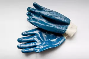 Перчатки нитриловые полный облив (резинка)